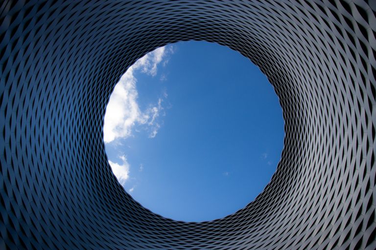 Himmelsluke - Messe Basel -Architektur